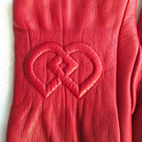 DSquared2 Red Leather Gloves, Size 8 - Picture 5 of 6